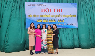Các cô giáo trường THCS Trần Đăng Ninh hoàn thành xuất sắc nhiệm vụ trong Hội thi giáo viên dạy giỏi THCS cấp Quận