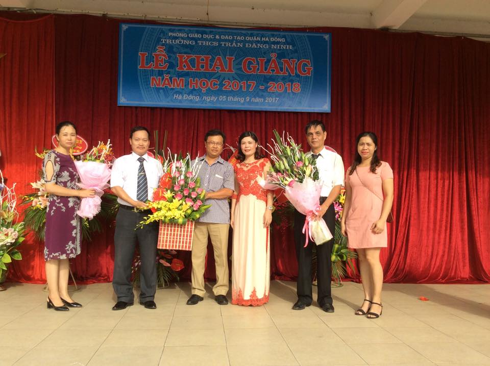 Trường THCS Trần Đăng Ninh chào mừng năm học mới 2017 - 2018