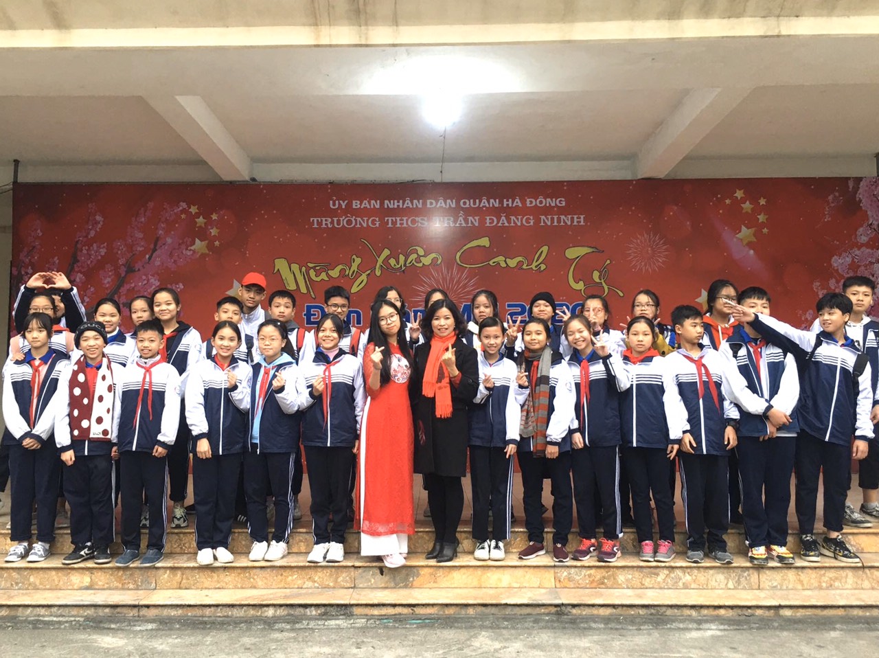 Một số hình ảnh về hoạt động "Chào Xuân Canh Tý 2020" của trường THCS Trần Đăng Ninh - Hà Đông