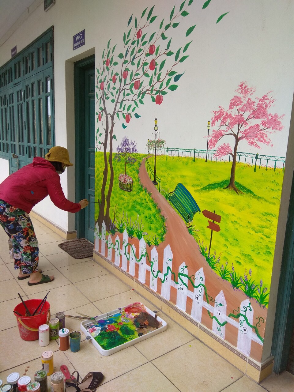 Trường THCS Trần Đăng Ninh tích cực xây dựng " Nhà vệ sinh thân thiện trong trường học" năm học 2019-2020